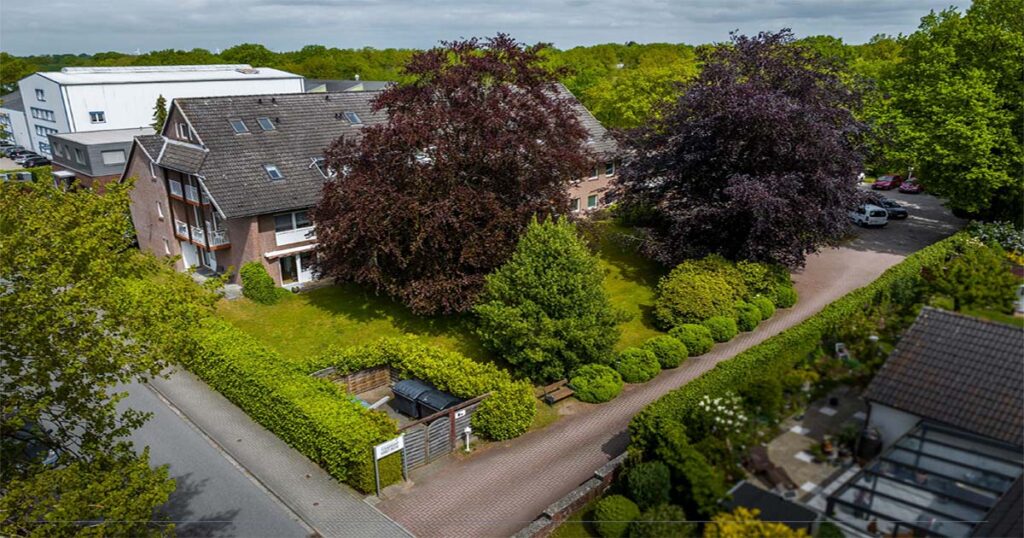 Pflegezentrum Kiebitzreihe 1adenkinvest.de